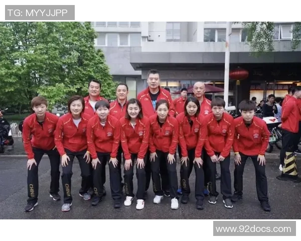 杭州乒乓球队与深圳乒乓球队赛后复盘分析比赛经验与战术对比