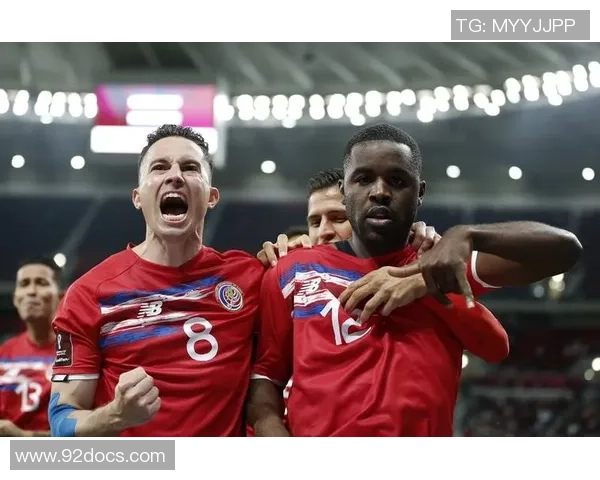 洲际杯回顾：广州足球队展现出色技术水平与战术执行力