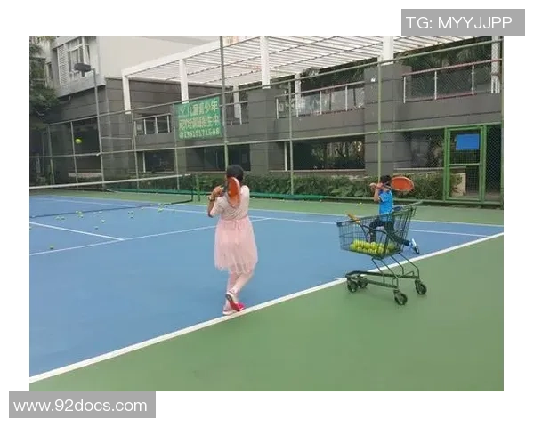 深圳网球队进攻体系解析:网球战术的创新与应用探讨 深圳网球队进攻体系解析:网球战术的创新与应用探讨