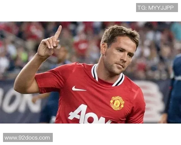 花样足球明星化身老头展现别样风采引发球迷热议 花样足球明星化身老头展现别样风采引发球迷热议