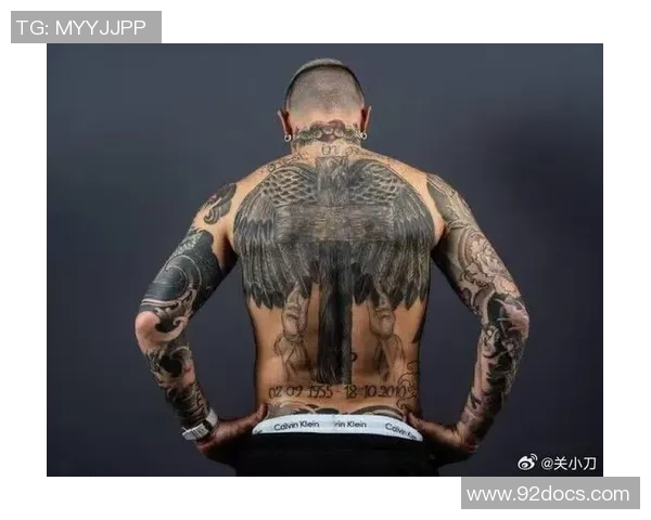 足球明星与他们宠物狗的独特纹身故事揭秘 足球明星与他们宠物狗的独特纹身故事揭秘