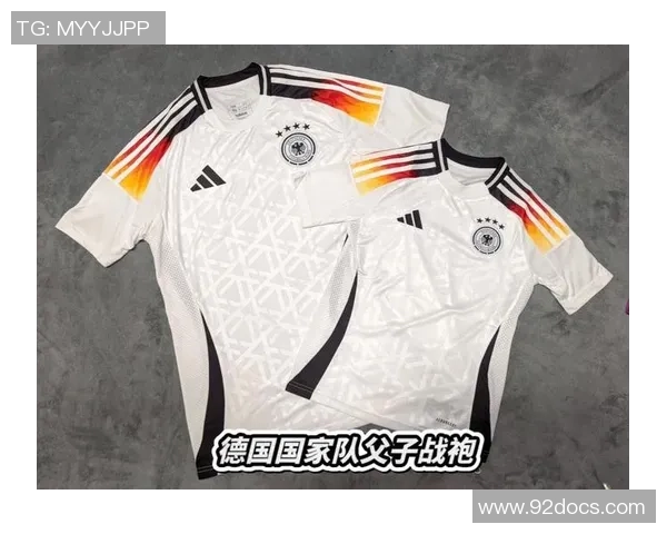 足球明星卫衣刺绣图展现运动魅力与时尚风格的完美结合 足球明星卫衣刺绣图展现运动魅力与时尚风格的完美结合