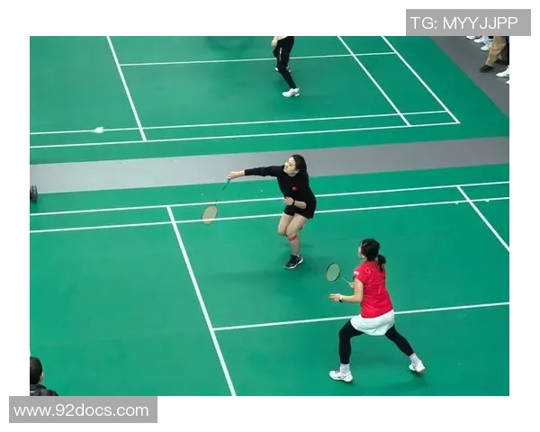 羽毛球焦点：武汉羽毛球队的团队协作探讨