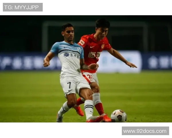 联赛积分榜：重庆足球队以80分领跑